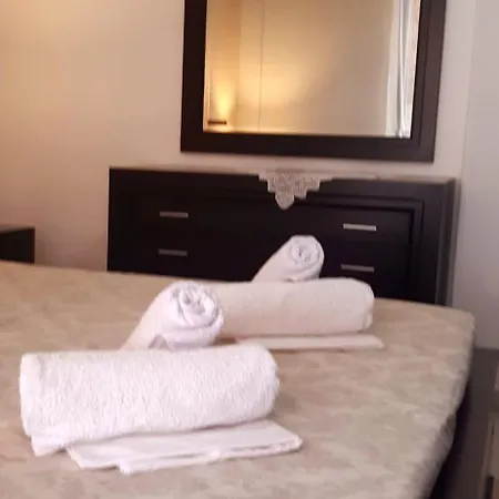 Stratos Apartment *